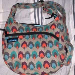 Kavu Limited Edition Feather Pattern Purse